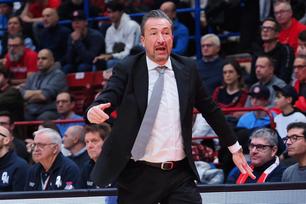 Lažybos online Eurobasket 2025 Lietuva Latvija Luca Banchi